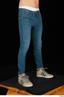 Stanley Johnson casual dressed jeans leg lower body sneakers 0008.jpg